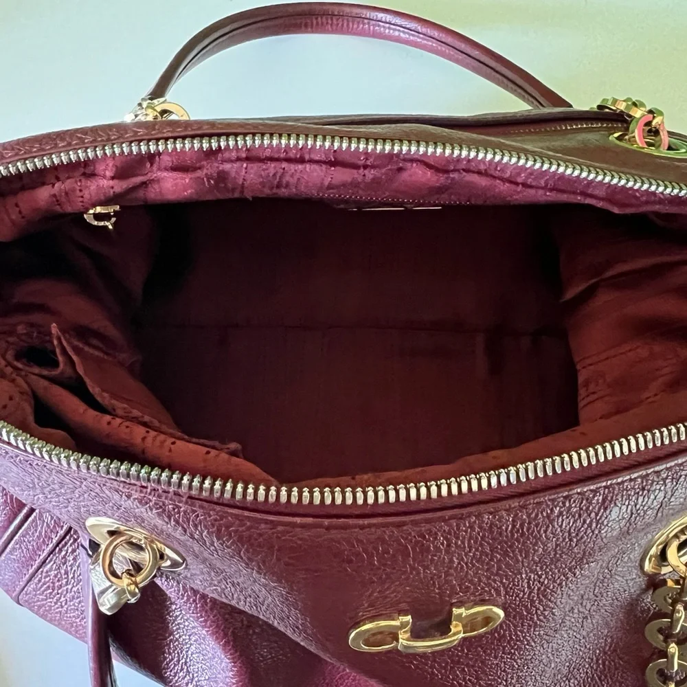 Salvatore Ferragamo Leather Shoulder Bag -
Burgundy - Picture 7 of 10